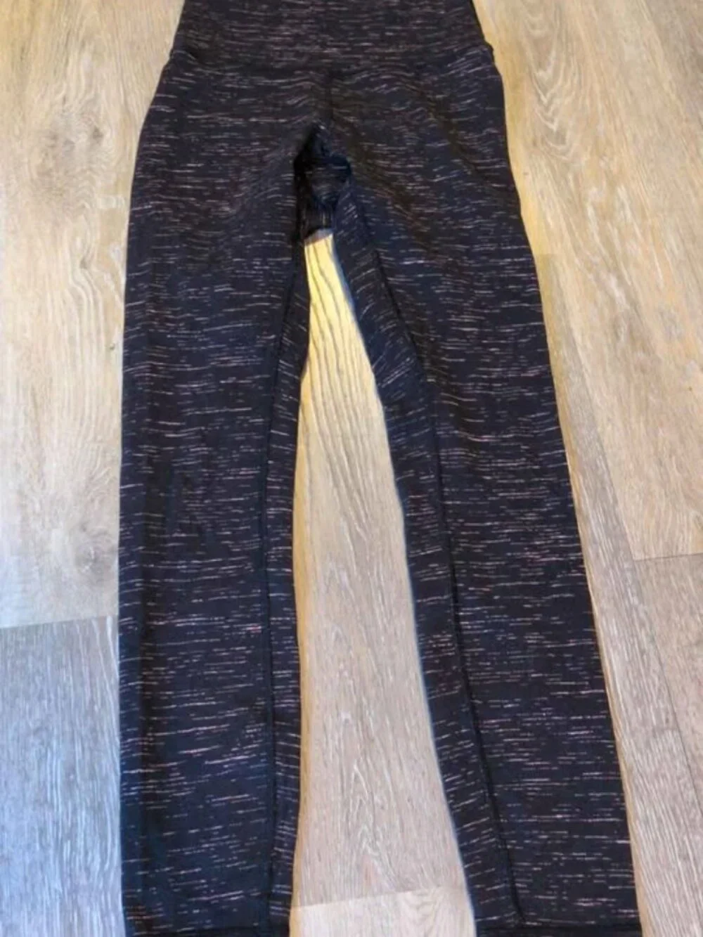 Lululemon Wunder Under Leggings size 4